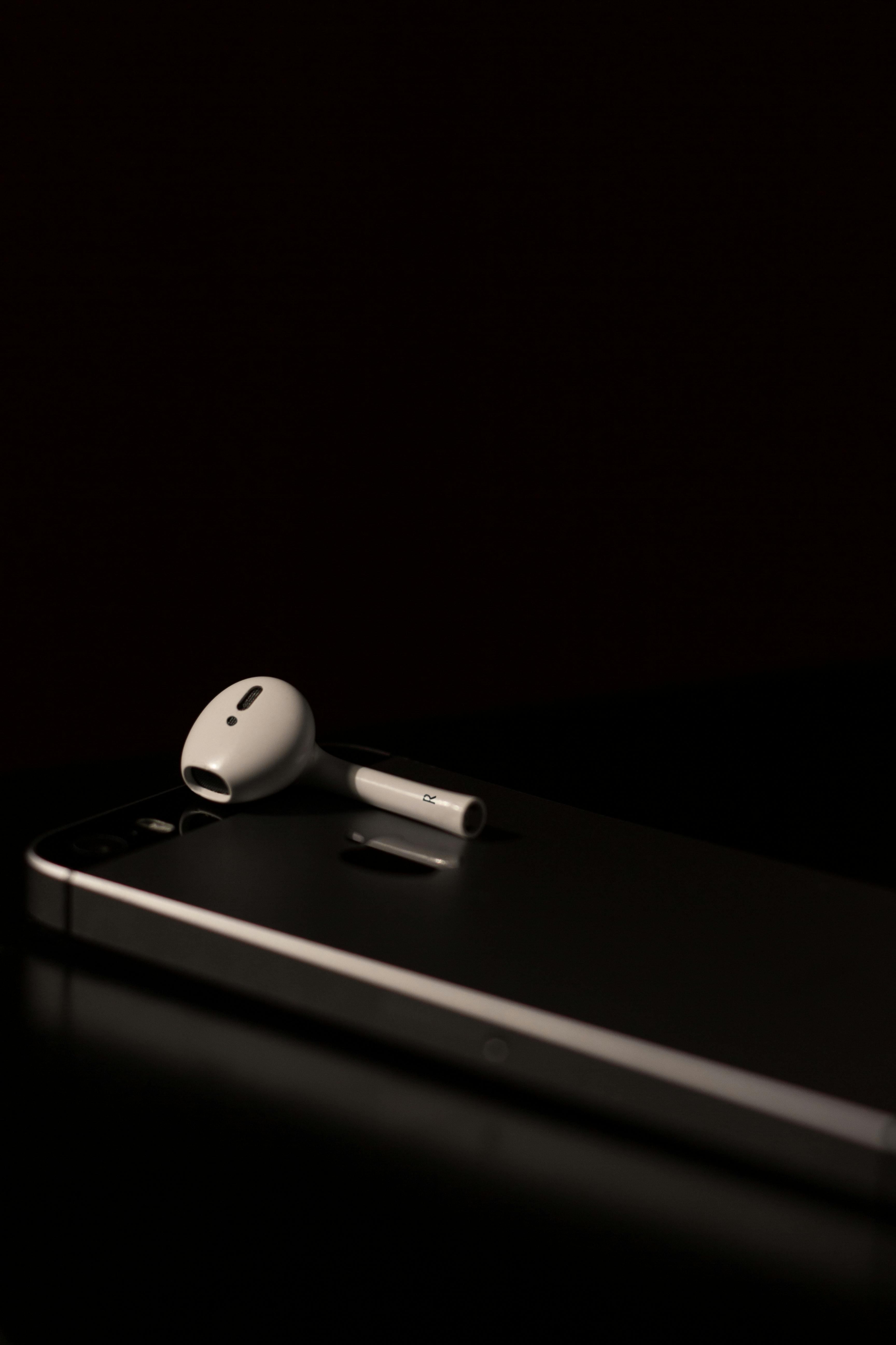 华强北四代Air3蓝牙耳机测评，音质与舒适度的完美结合,华强北四代air3蓝牙耳机测评视频