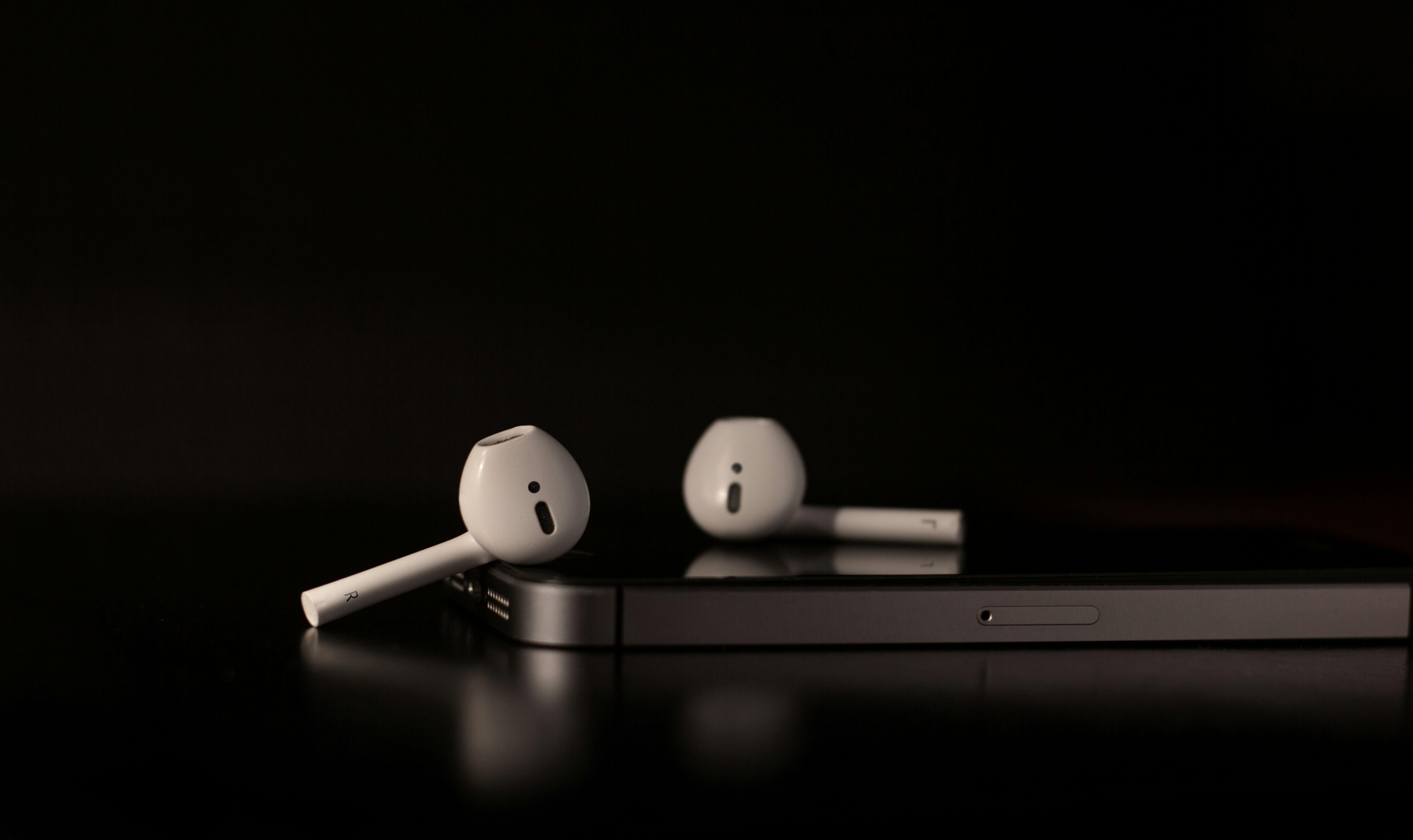 华强北四代Air3蓝牙耳机测评，音质与舒适度的完美结合,华强北四代air3蓝牙耳机测评视频