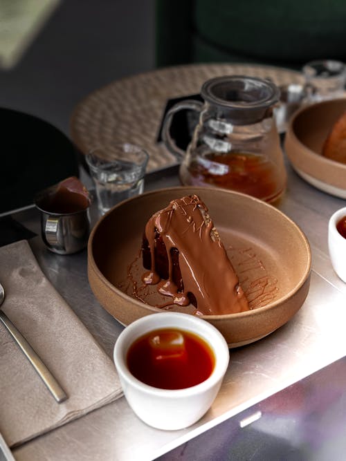 Základová fotografie zdarma na téma čaj, čokoládový dort, fotografie jídla