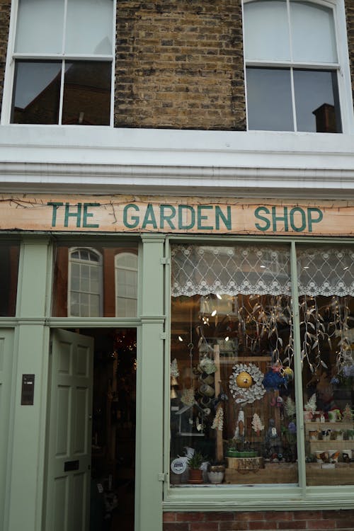 Store with Garden Accessories