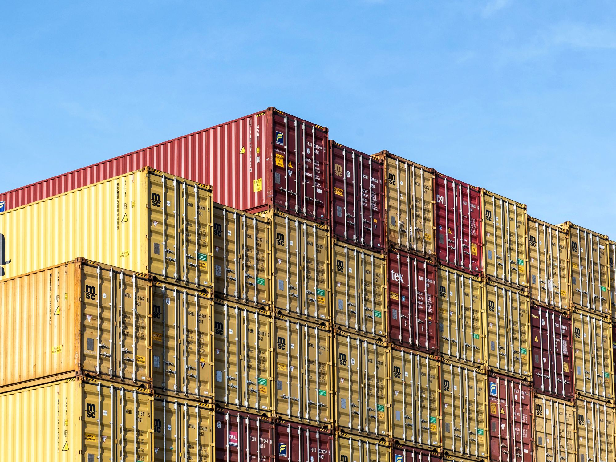 Packing & Materials in Camblesforth, East Midlands — professional packers wrapping and boxing belongings
