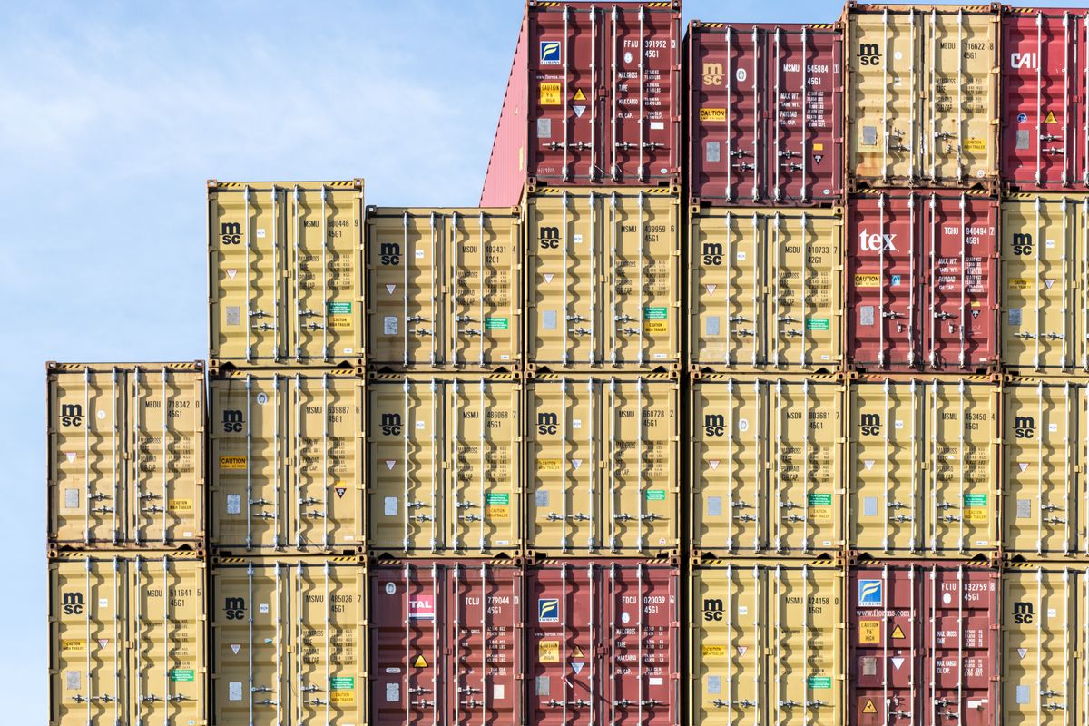 Hamburg port logistics