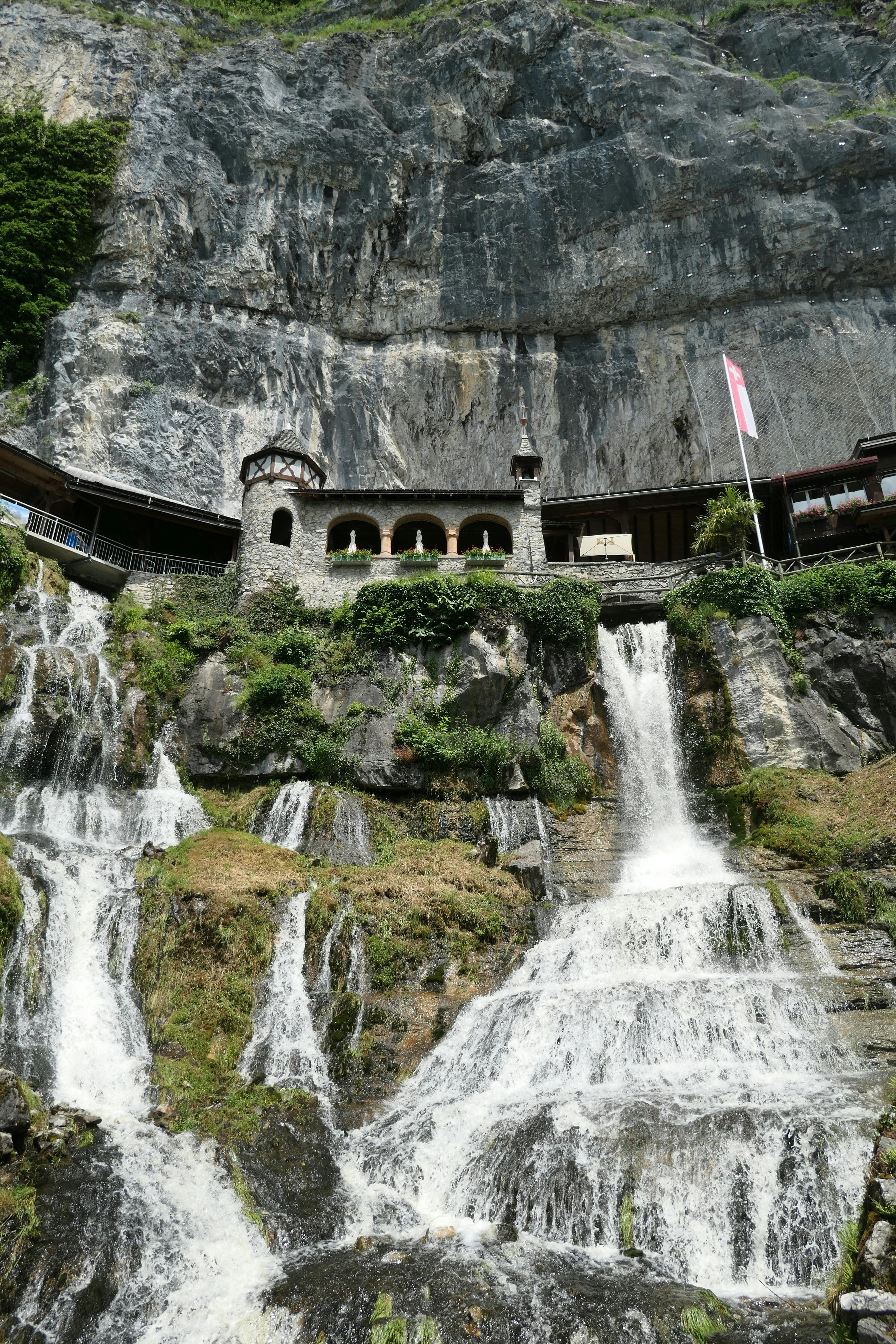 Highlights of France & Switzerland - Image 3
