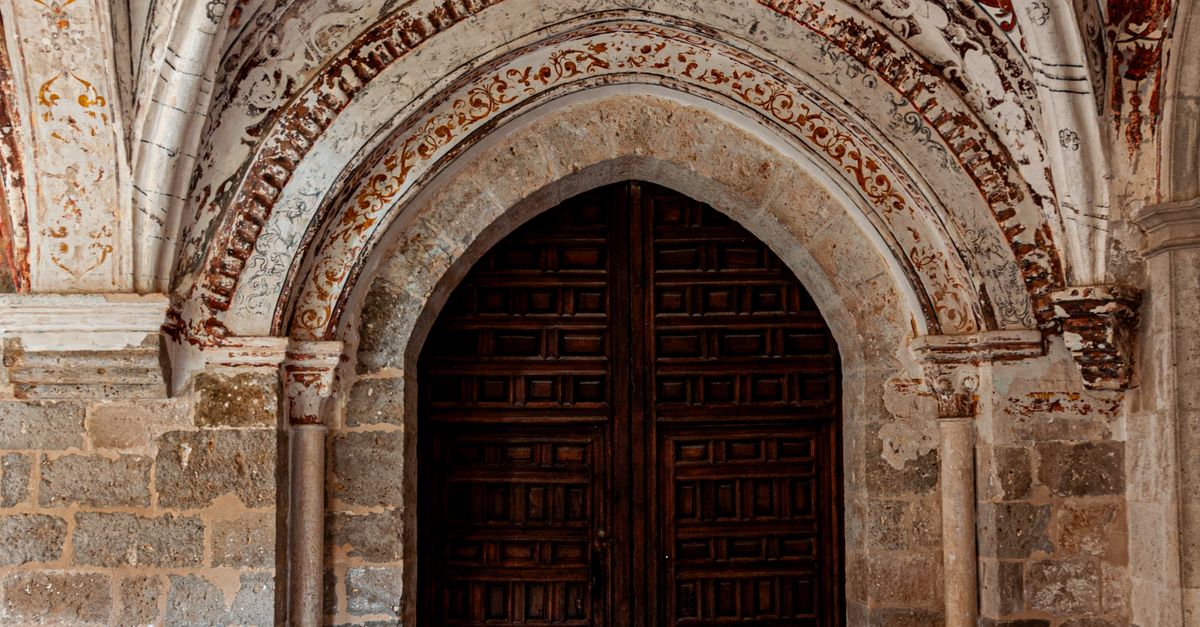 Foto de stock gratuita sobre abadía, adentro, antiguo, arcada, arco ...