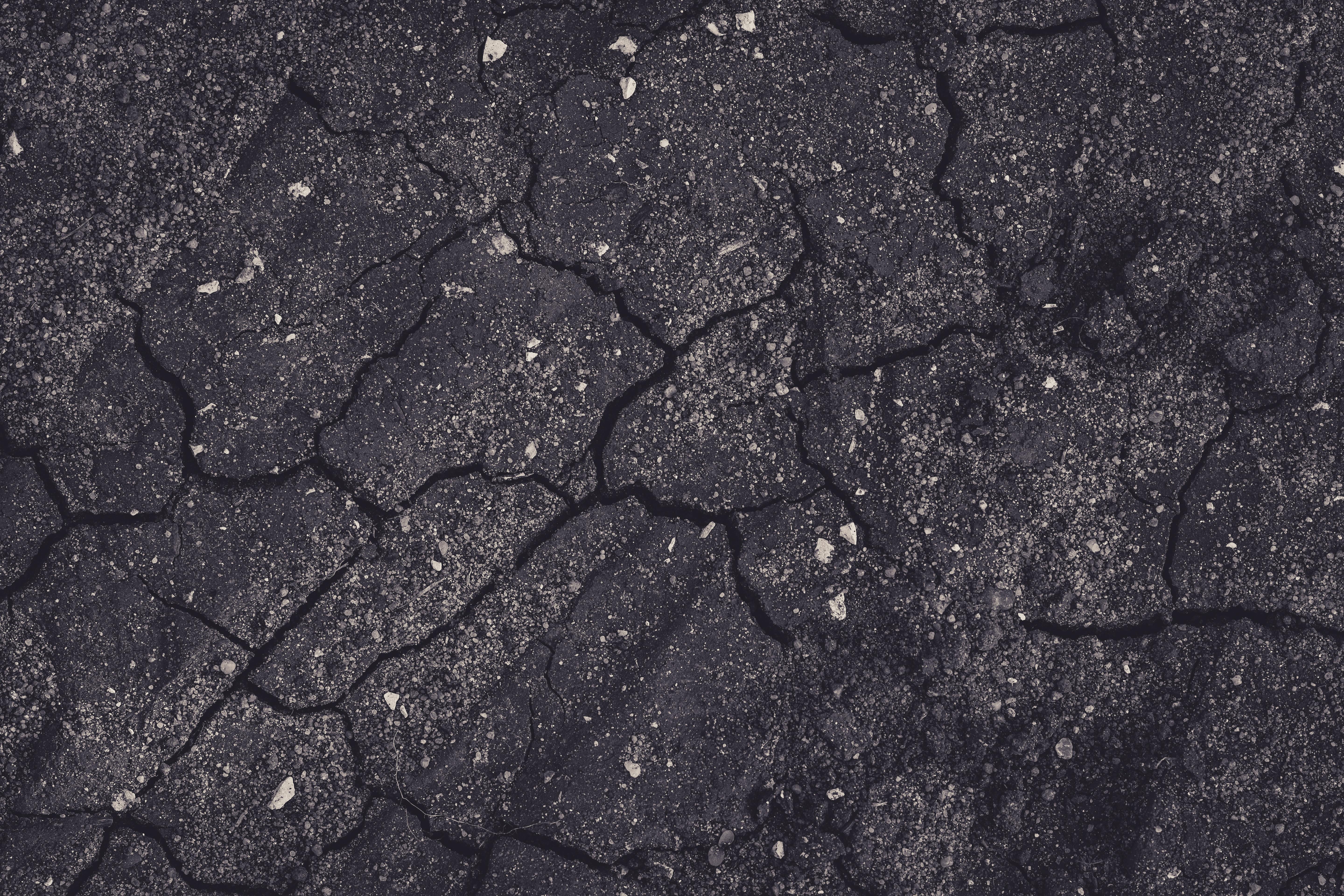 Driveway maintenance - asphalt cracks