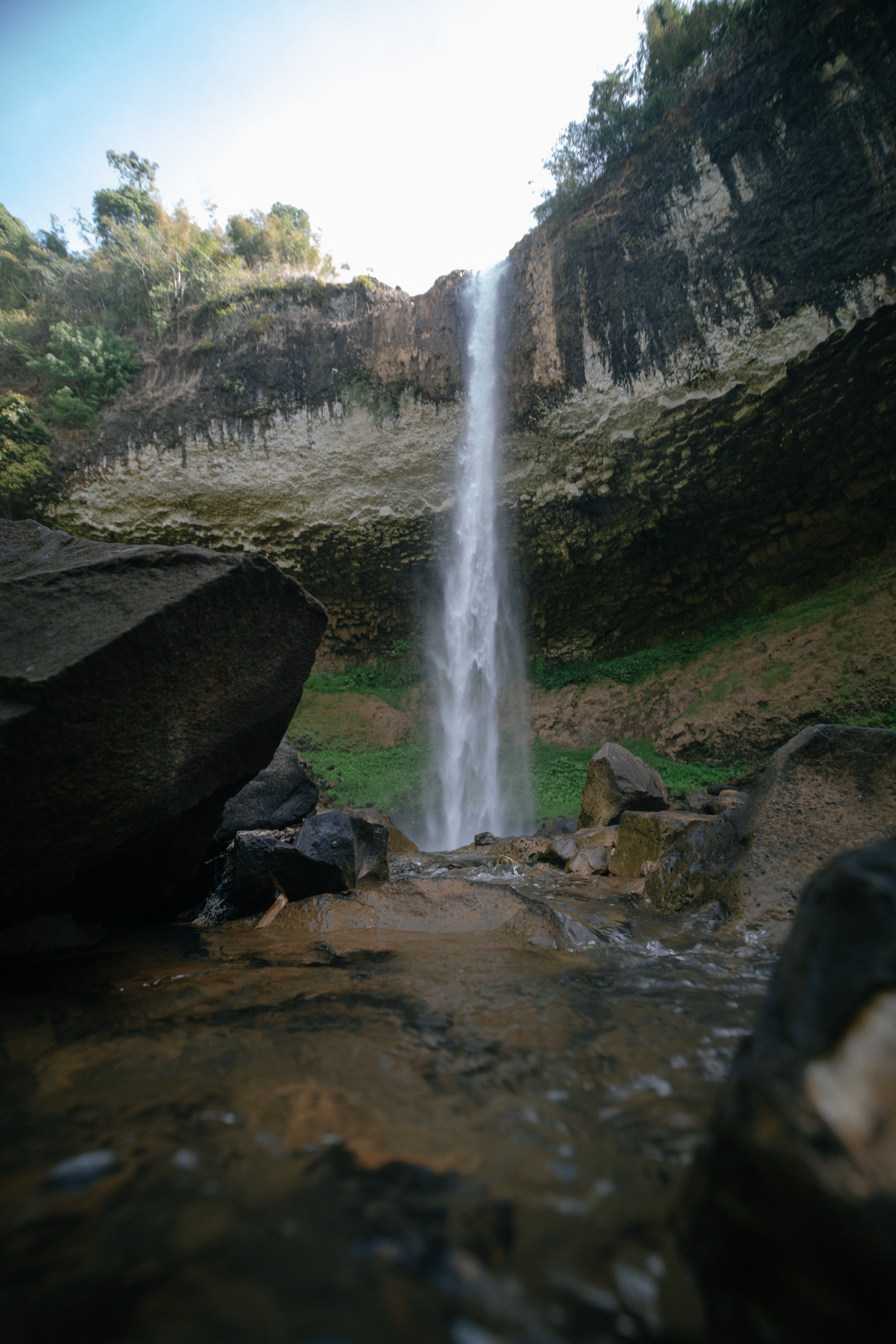 Waterfall on Rocks · Free Stock Photo
