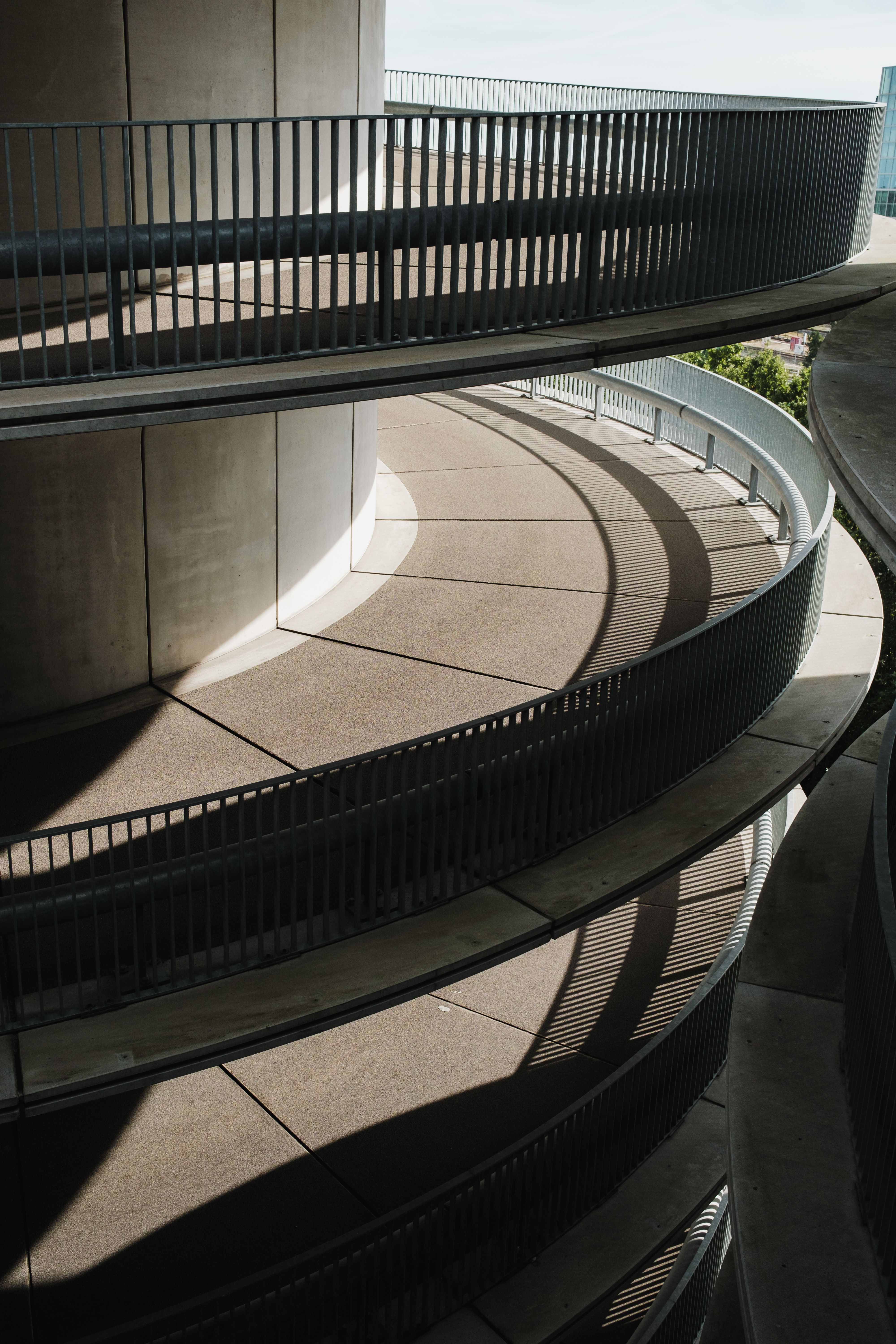 Modern Spiral Driveway into a Multi-storey Parking Lot · Free Stock Photo