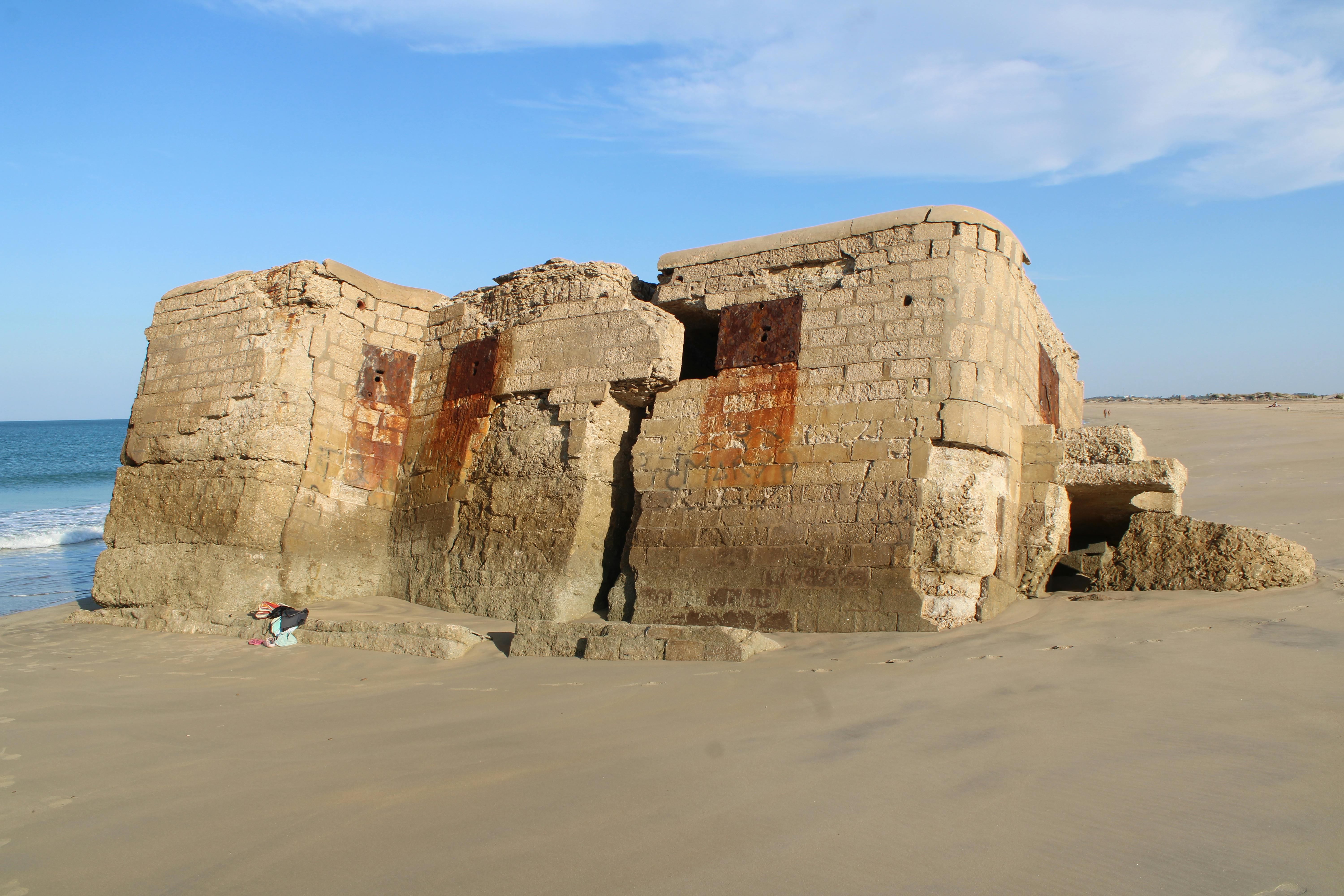 primer bunker de la playa de Camposoto - fotografía 8