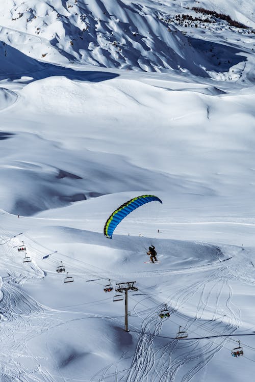 dağlar, dikey atış, kar içeren Ücretsiz stok fotoğraf