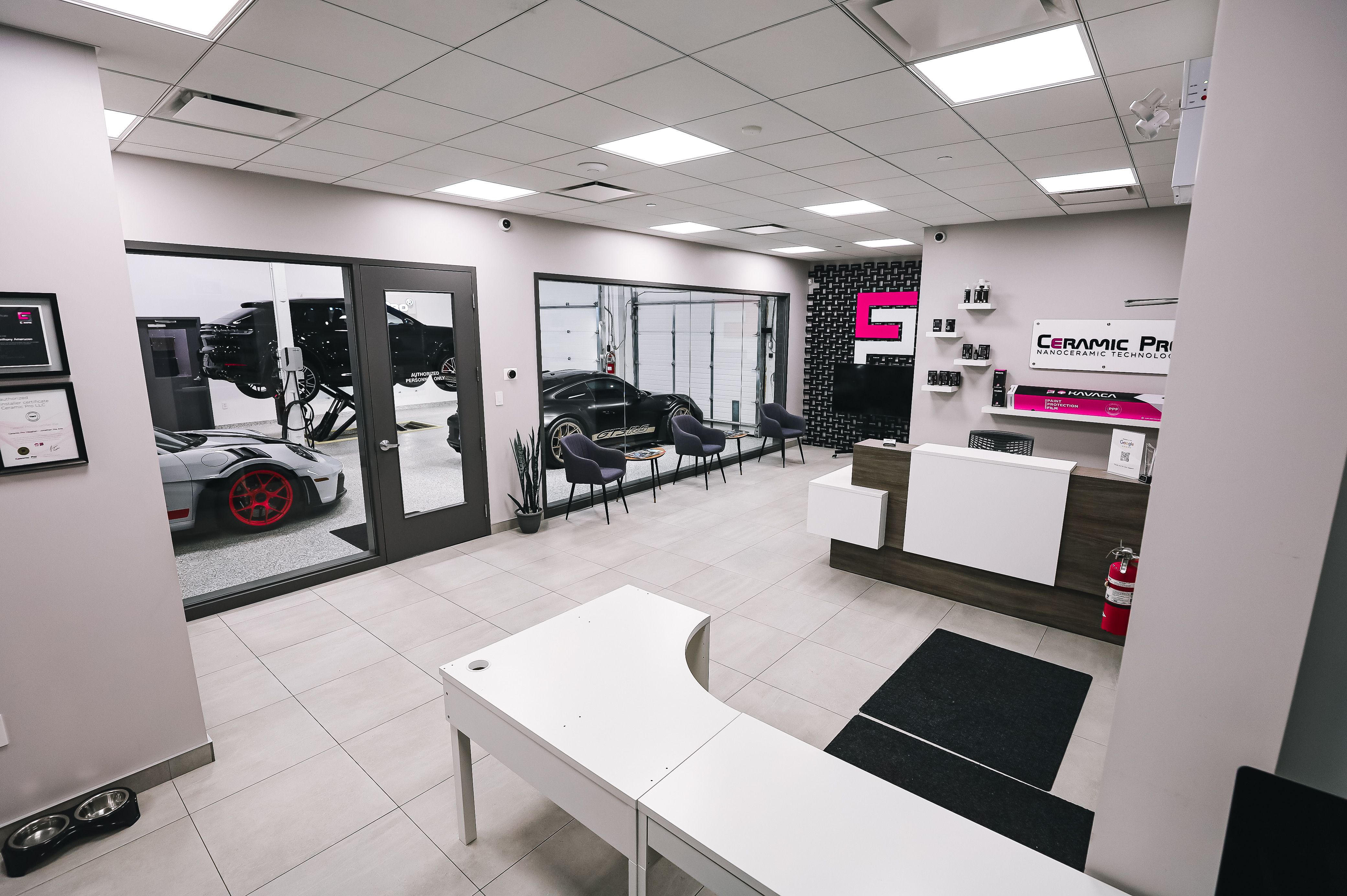 Foto de stock gratuita sobre coches, lujo, moderno, oficina, salón de ...