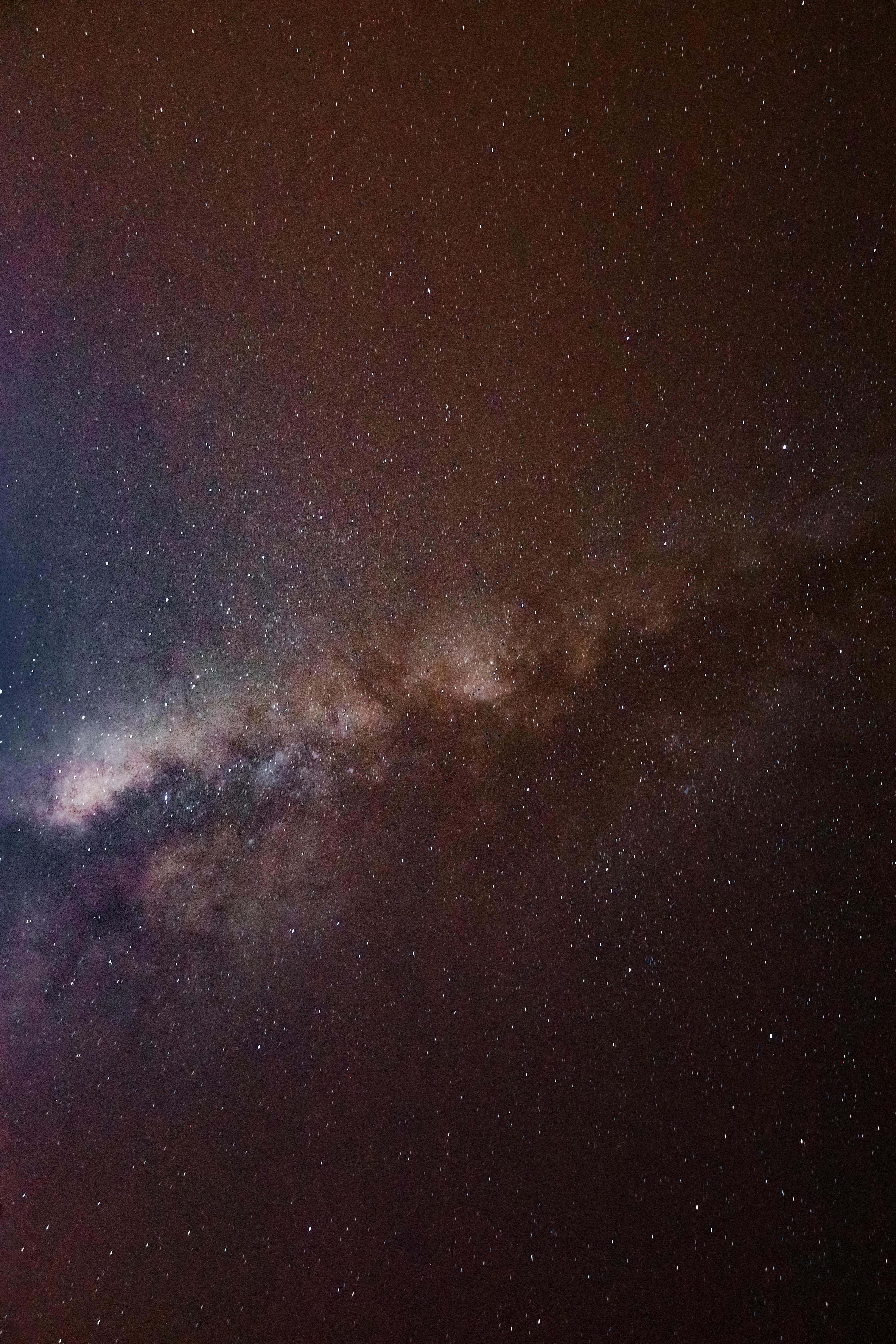 the milky way is seen in this photo