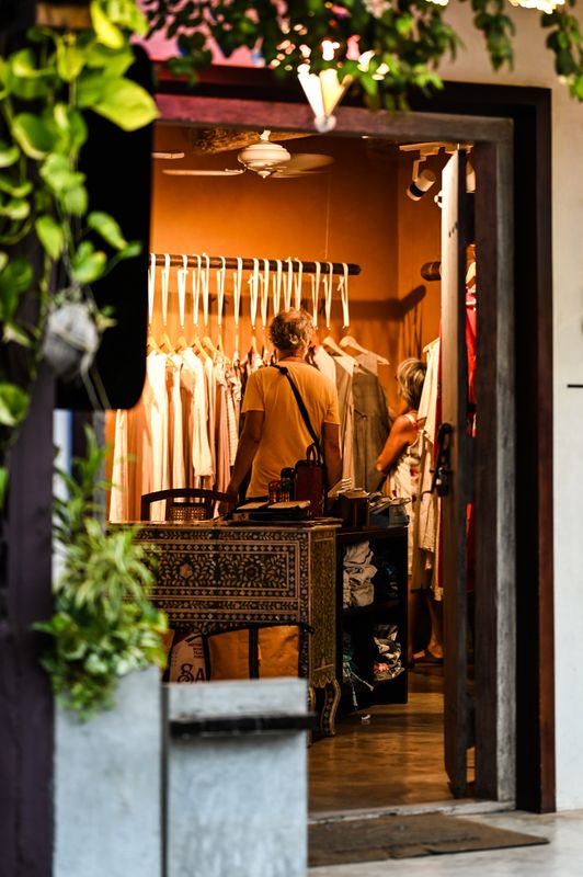Retail & Shops