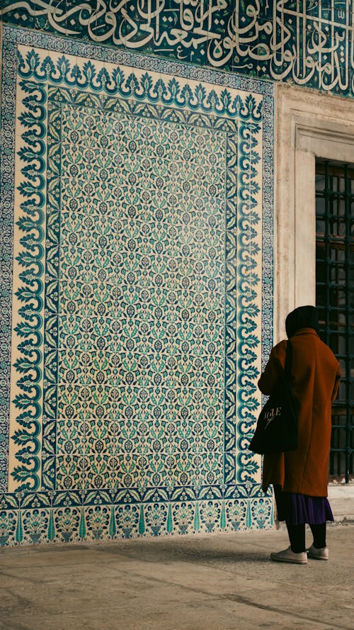 Kostenloses Stock Foto zu frau, islam, moschee