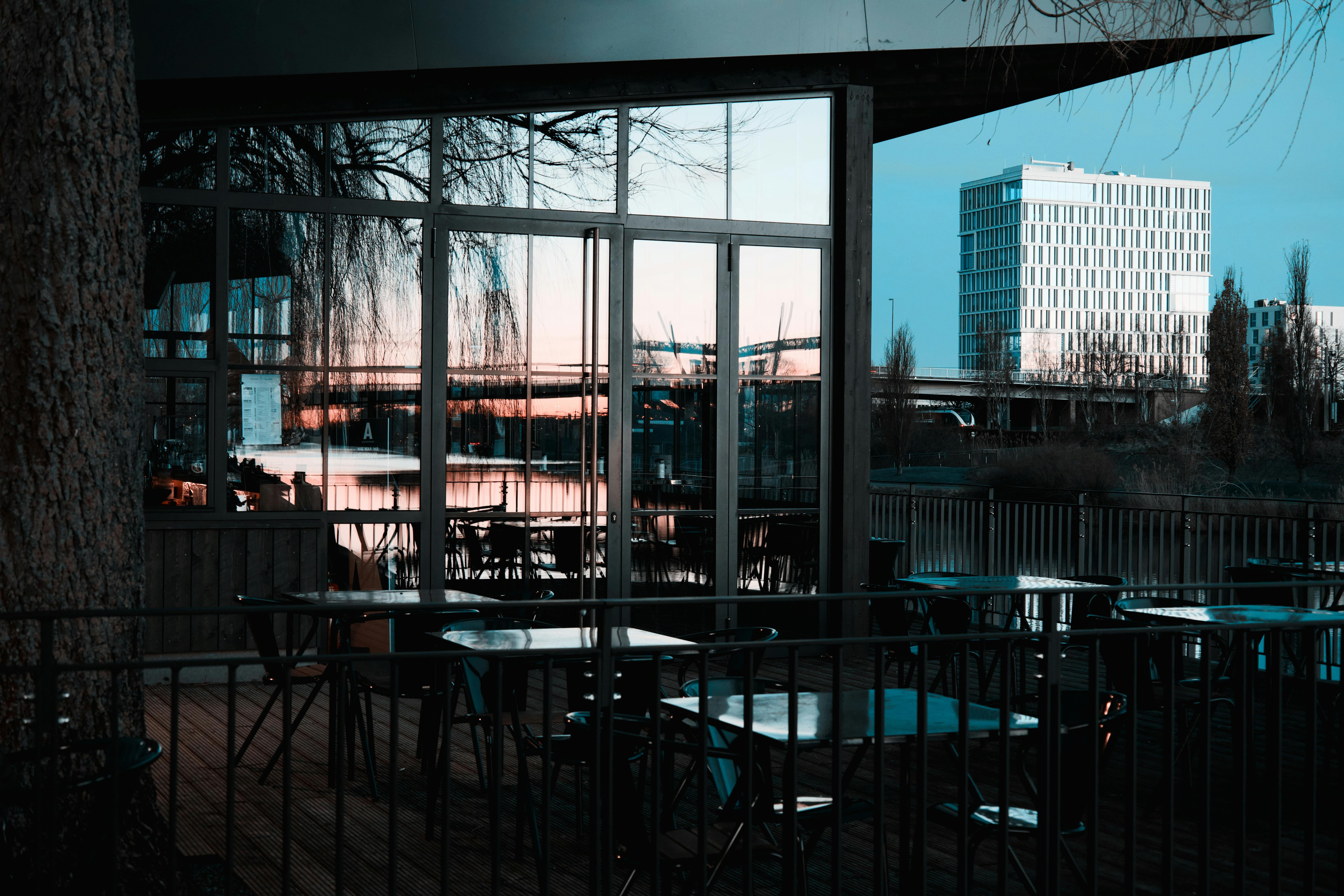 Options on the table: Financing commercial electric vehicles - IRU — Photo by gu evary on Pexels