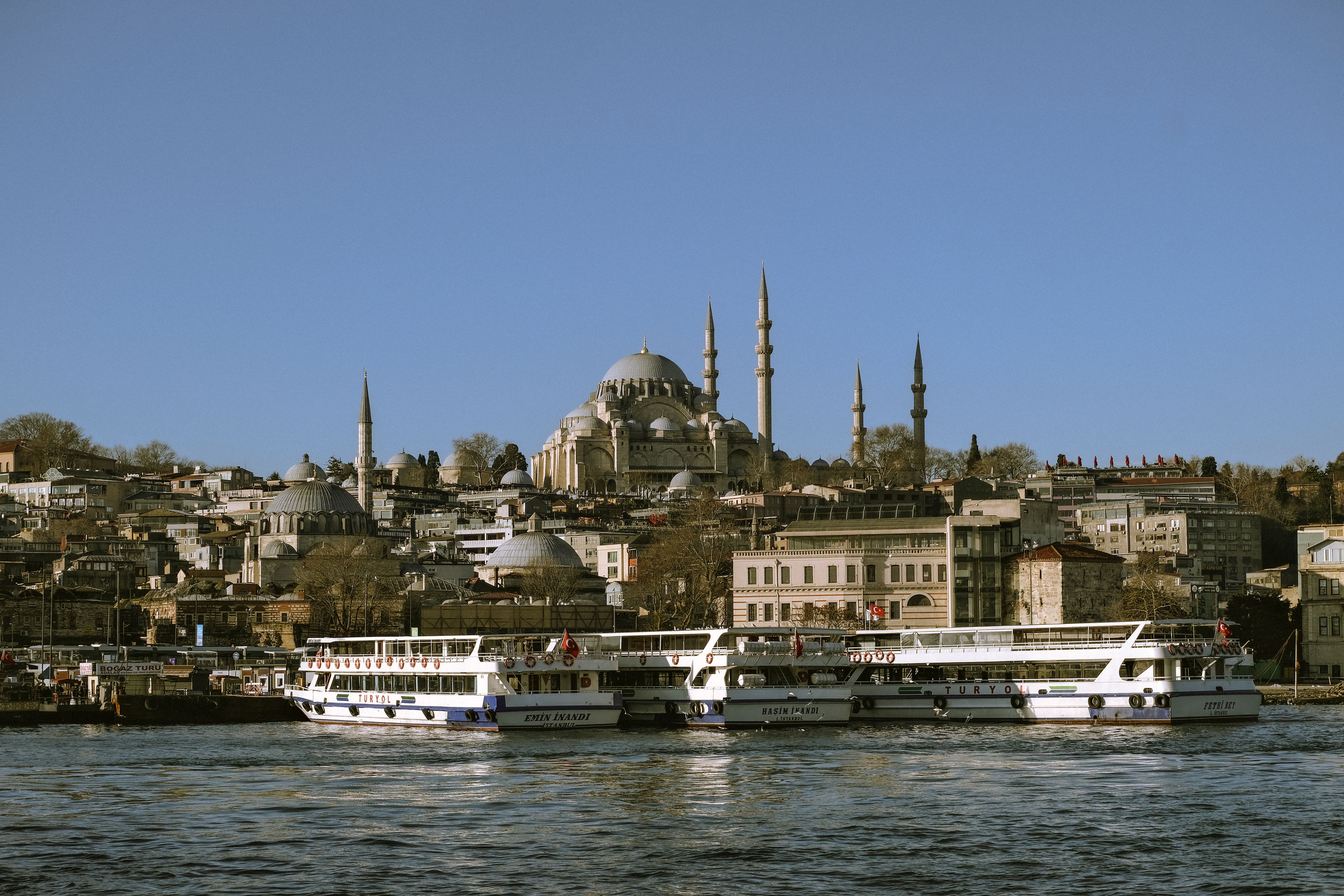 Sea Coast of Istanbul · Free Stock Photo