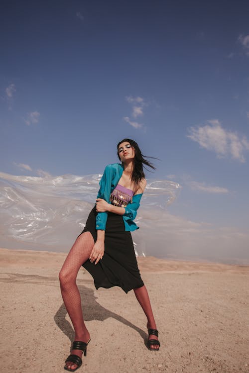 Model on Desert