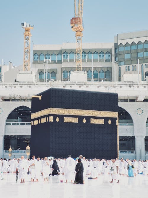 The kaaba is a black cube with a white dome