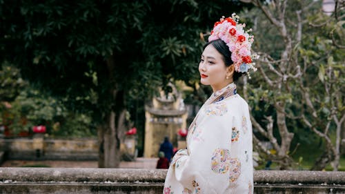 Imagine de stoc gratuită din coroane de flori, cunună, femeie asiatică