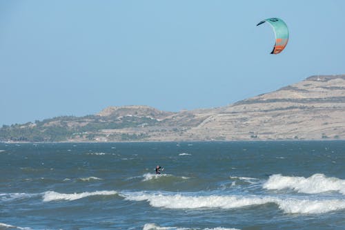 Foto d'estoc gratuïta de fer surf, kitesurf, mar