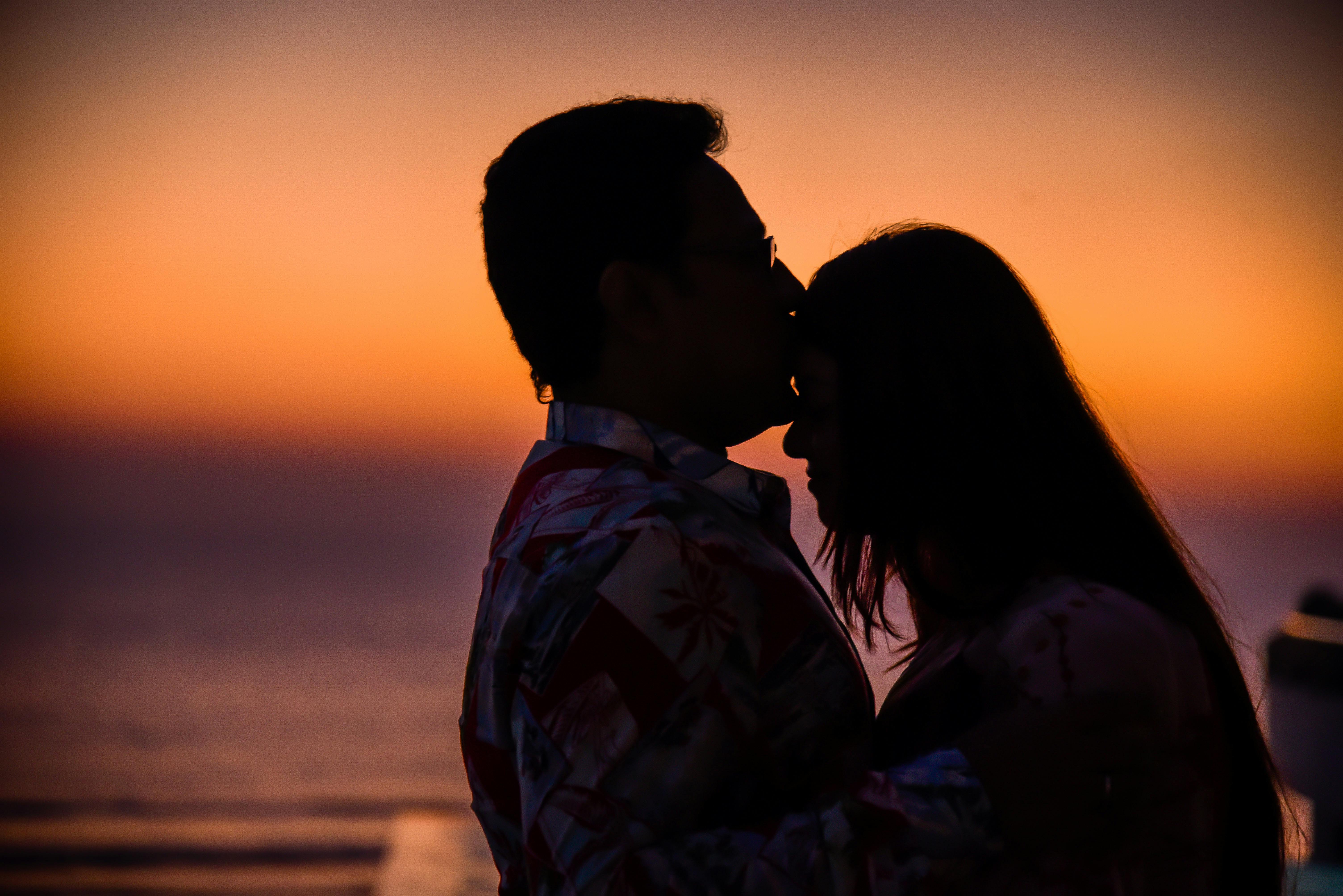 Free stock photo of couple, kissing, kissing forehead