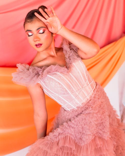 ピンクのドレス, ファッション写真, ブルネットの無料の写真素材