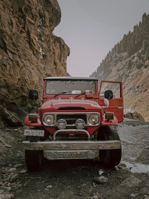Toyota Land Cruiser: The Ultimate Off-Road Legend