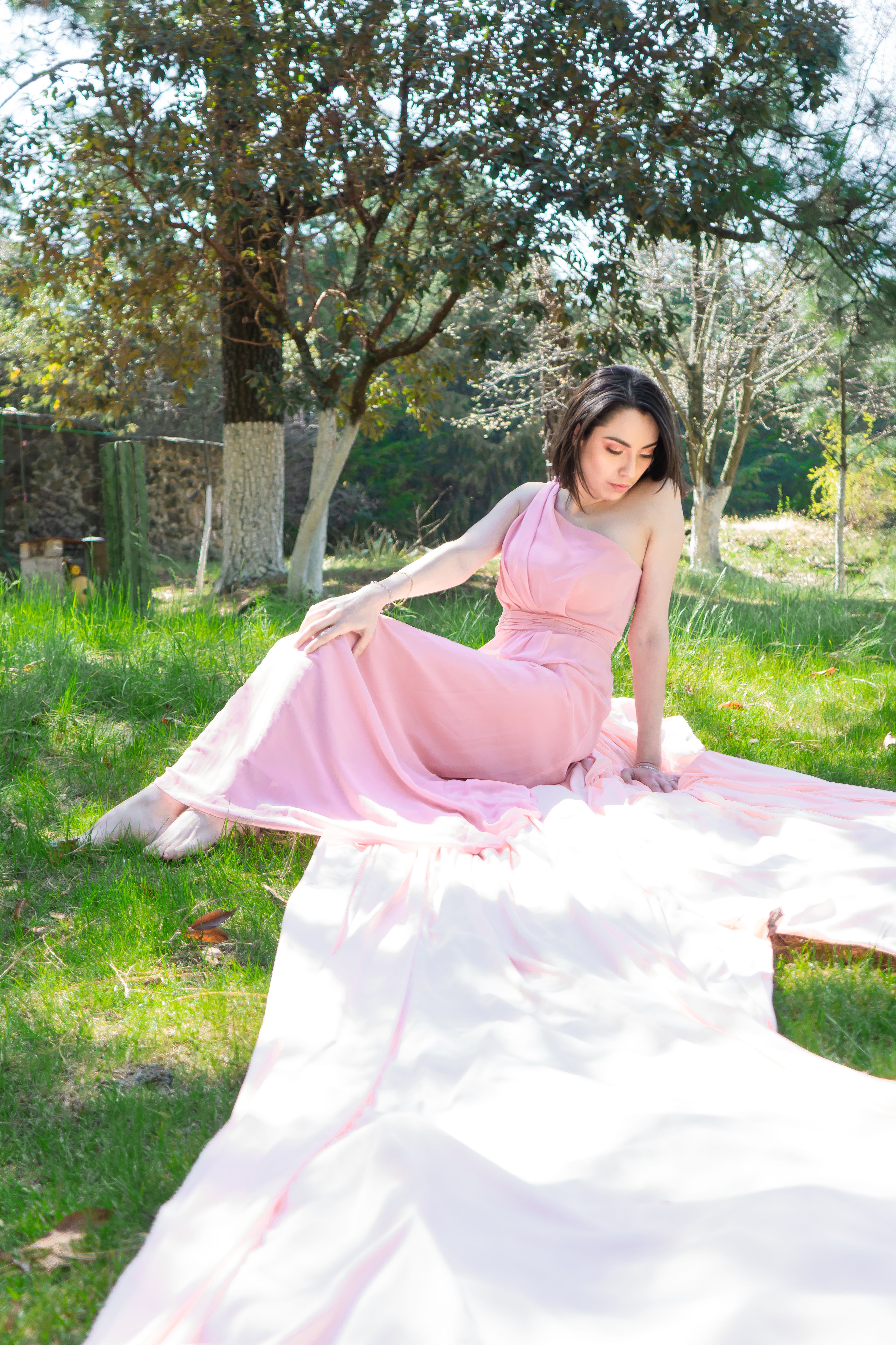 A Woman Sitting on the Ground · Free Stock Photo