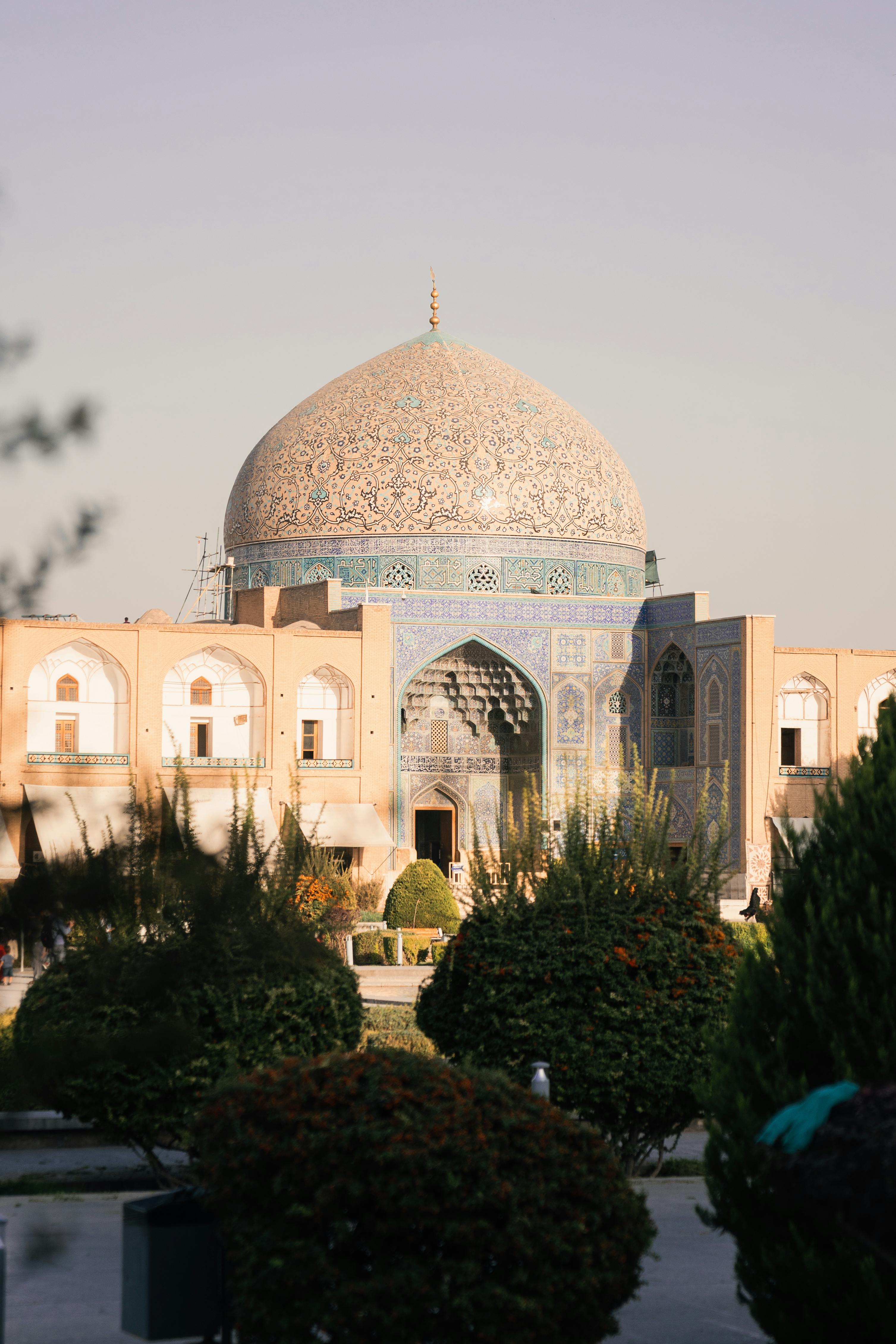 sheikh lotfollah mosque in isfahan city in iran