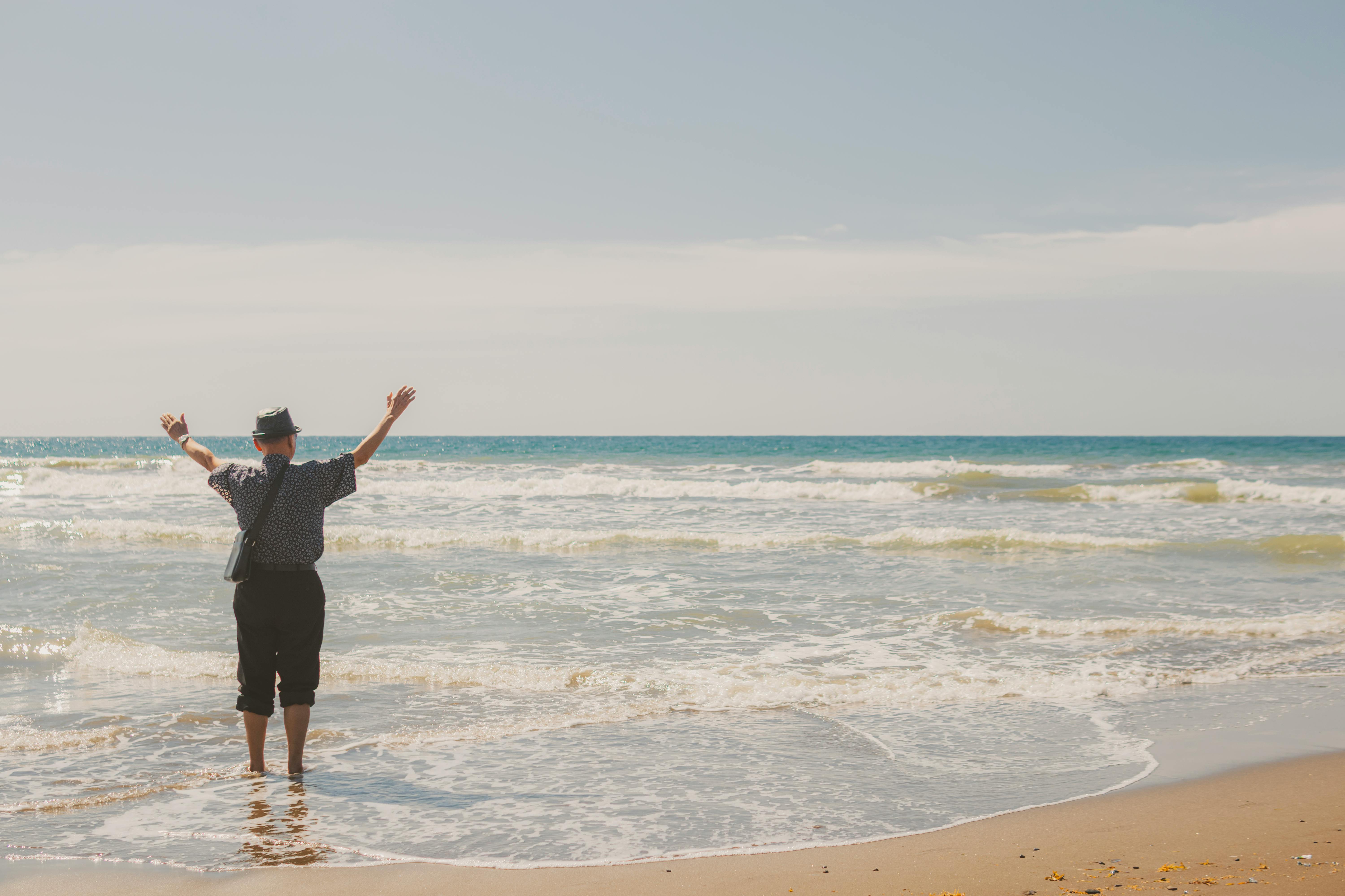 10 Years Until Retirement? Here Are 5 Investing Rules to Follow — Photo by Nothing Ahead on Pexels