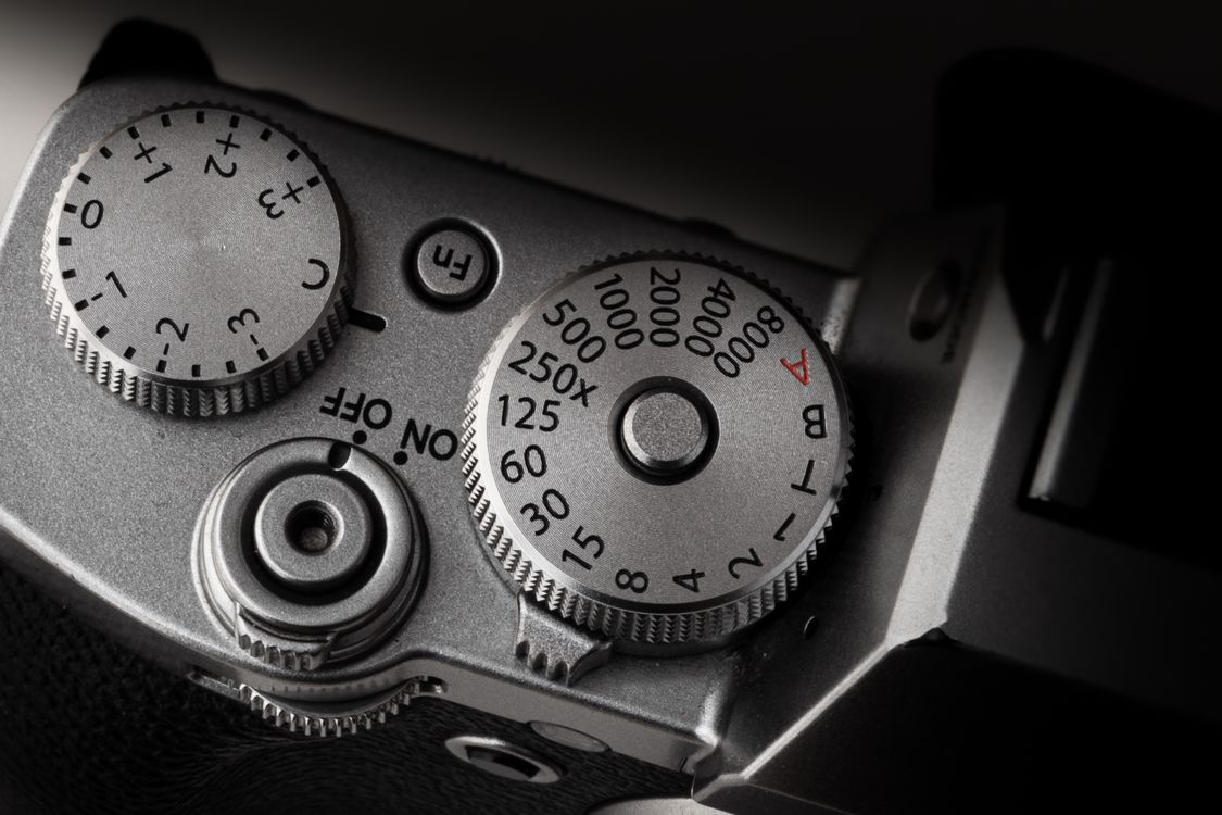 Knobs on Camera · Free Stock Photo