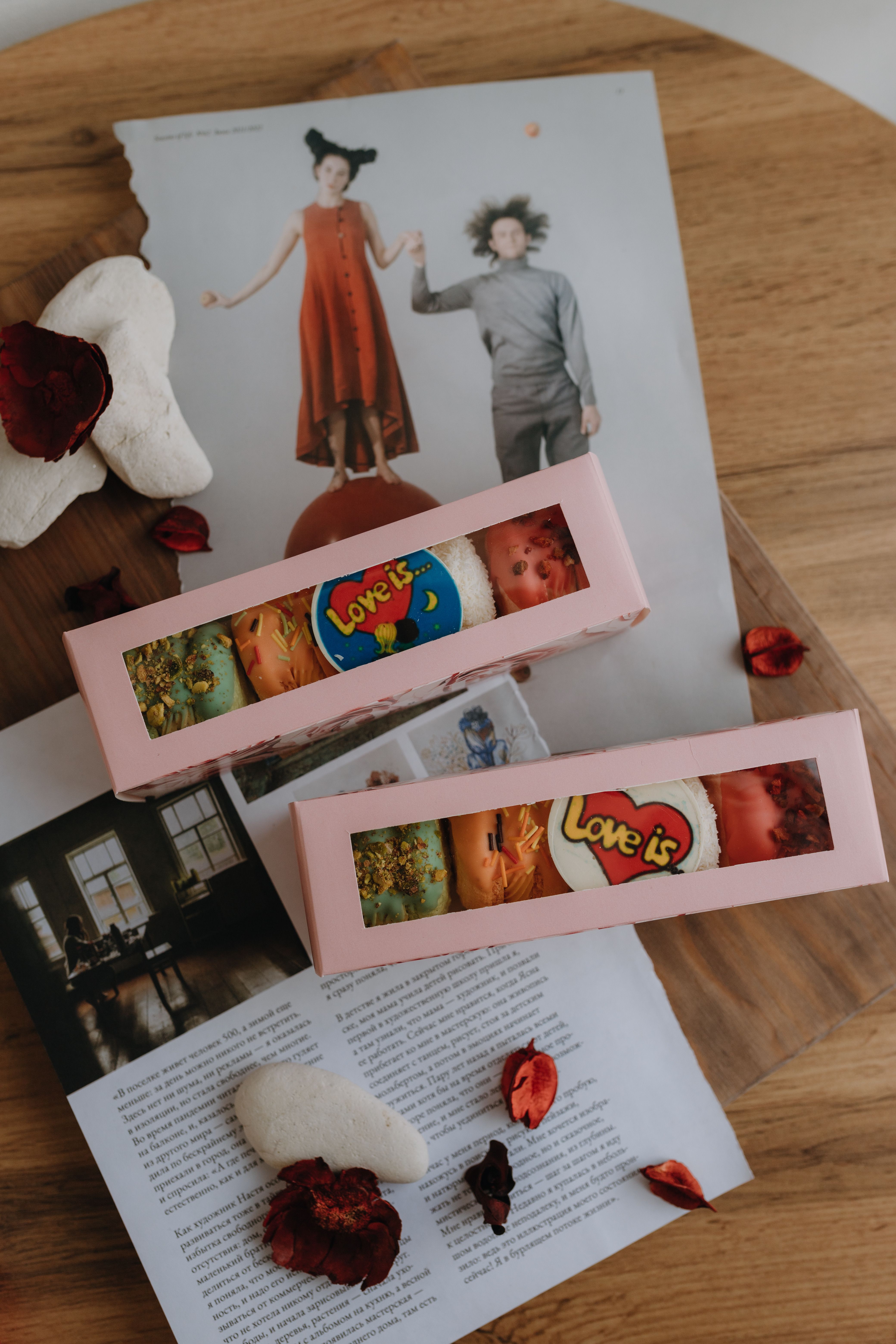 Cookies, Magazine, Drawing and Flowers Petals · Free Stock Photo