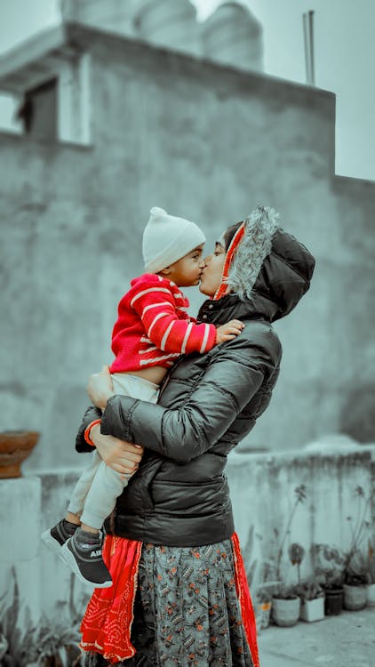 Gratis lagerfoto af baby, barn, bonding