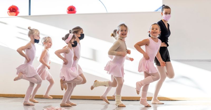 Concours et galas de danse : comment ça se passe pour un enfant ?
