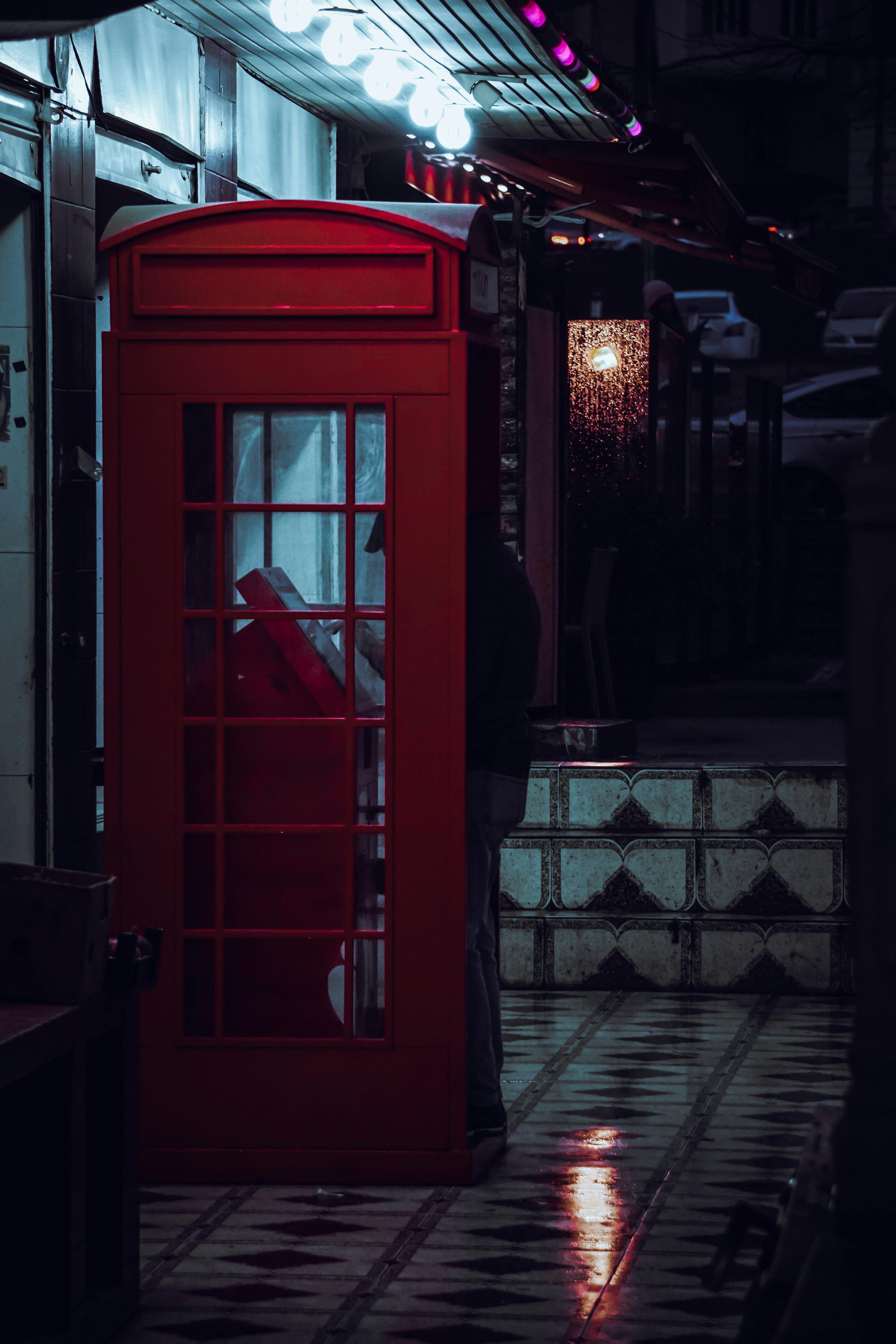 Gratuit Imagine de stoc gratuită din arhitectură, atmosferă sumbră, cabină telefonică Fotografie de stoc