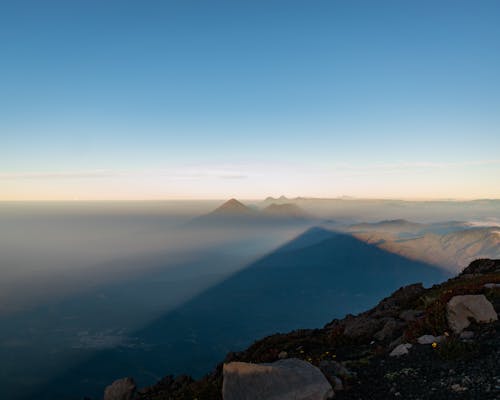Vista sobre el Volcan de Acatenango, Chimaltenango Guatemala
