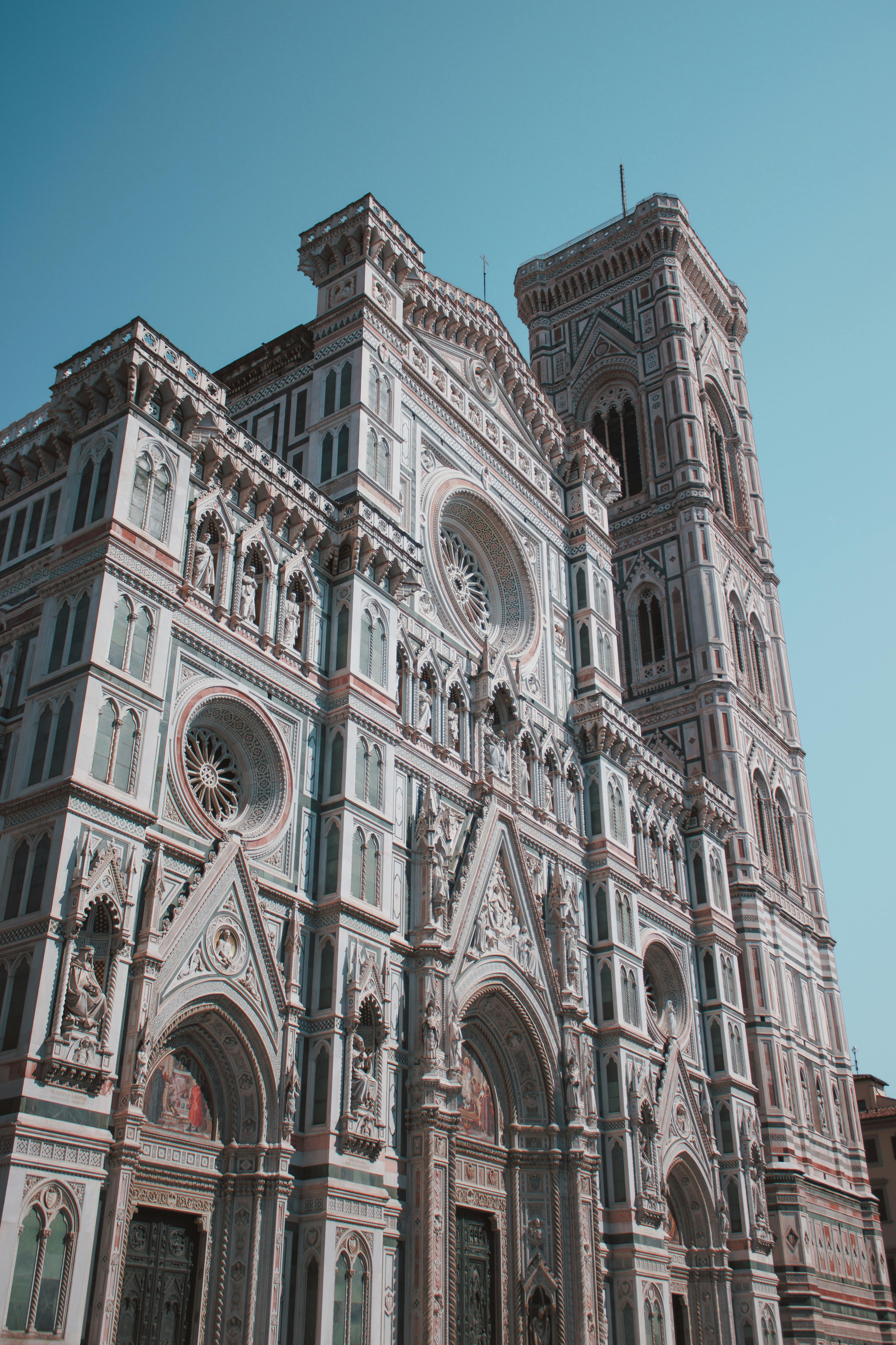 facade of florence cathedral
