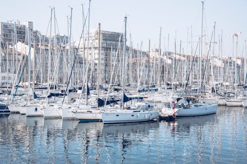 Kostnadsfri bild av båtar, hamn, lustjakt