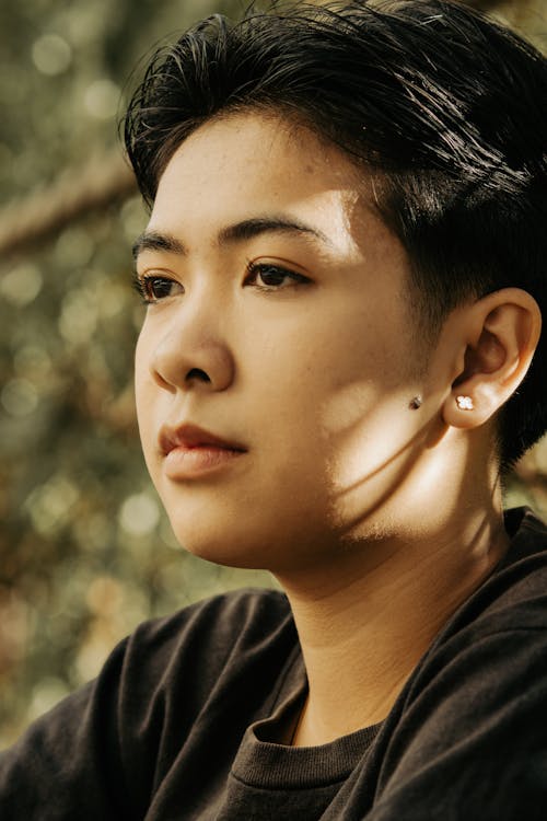 검은 머리, 수직 쐈어, 아시아 여성의 무료 스톡 사진