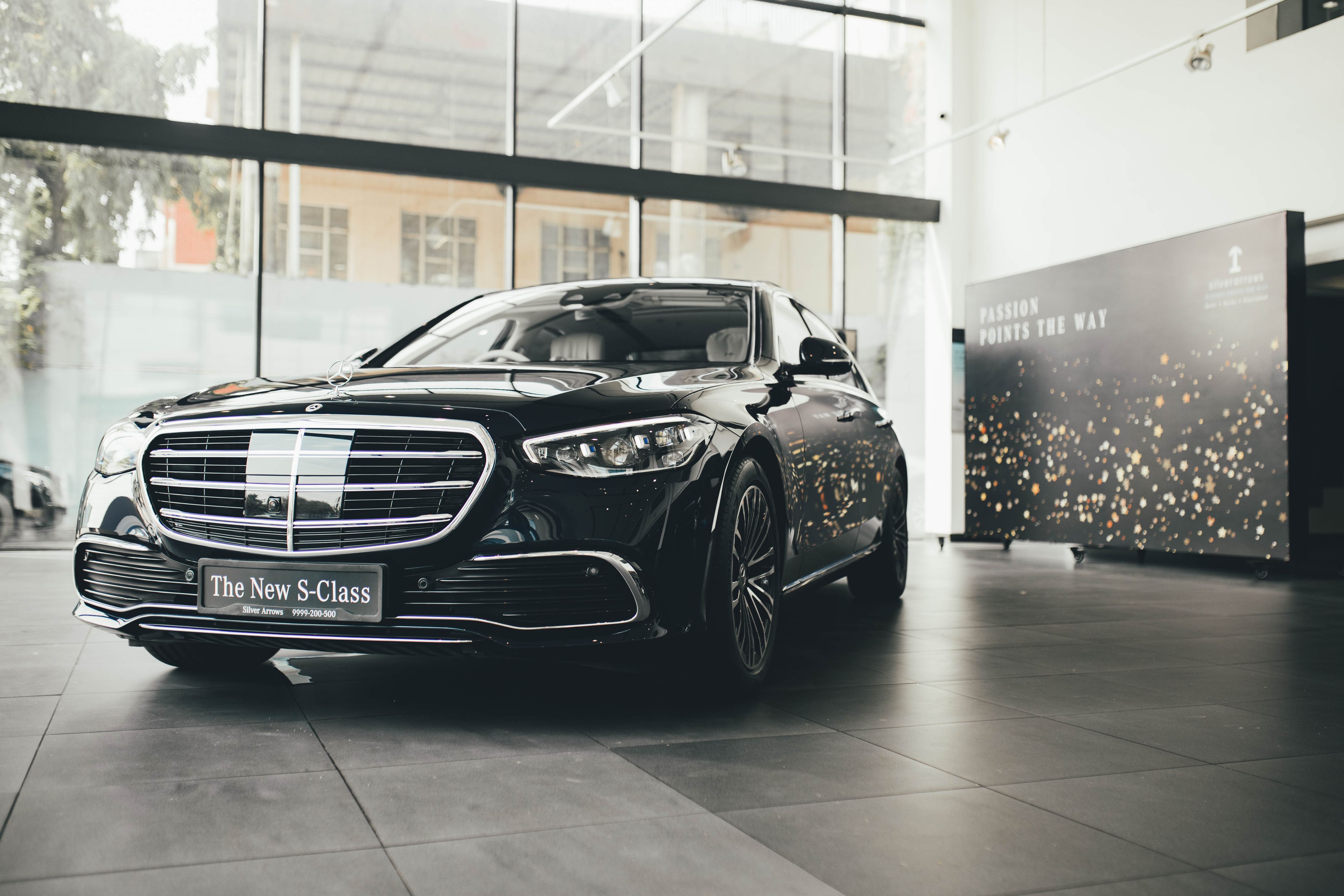 Mercedes-Benz S-Class chauffeur driven car