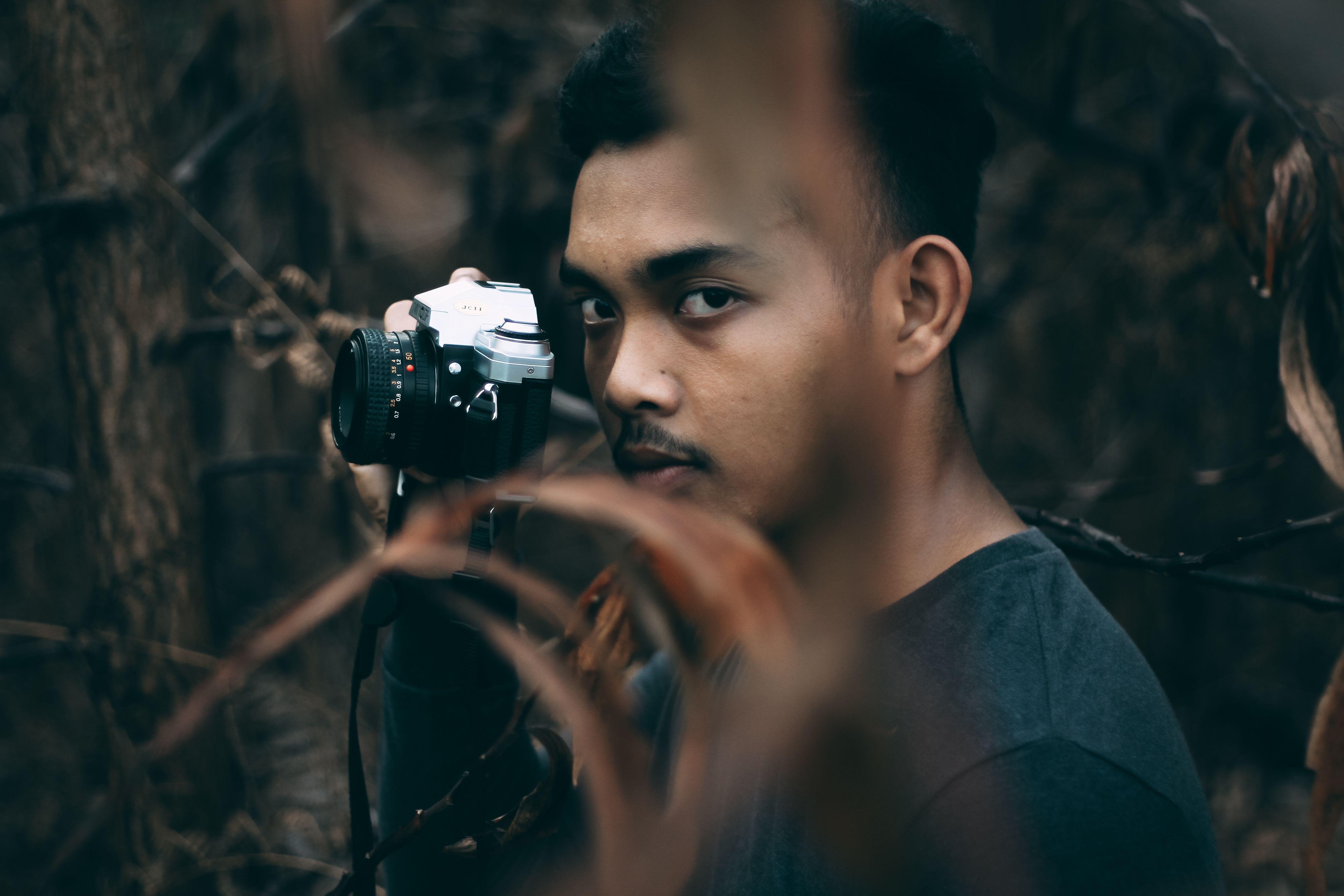 Creative Photography Workshop to Explore Composition Techniques at the Art Center of Citrus County — Photo by Din Aziz on Pex