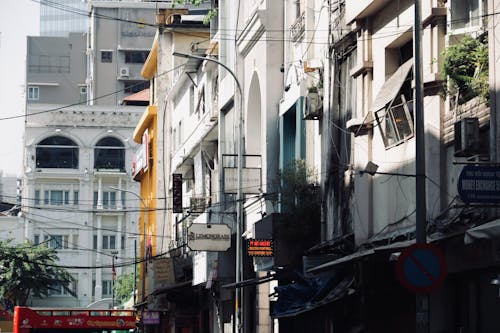 Foto profissional grátis de apartamentos, cidade, cidades