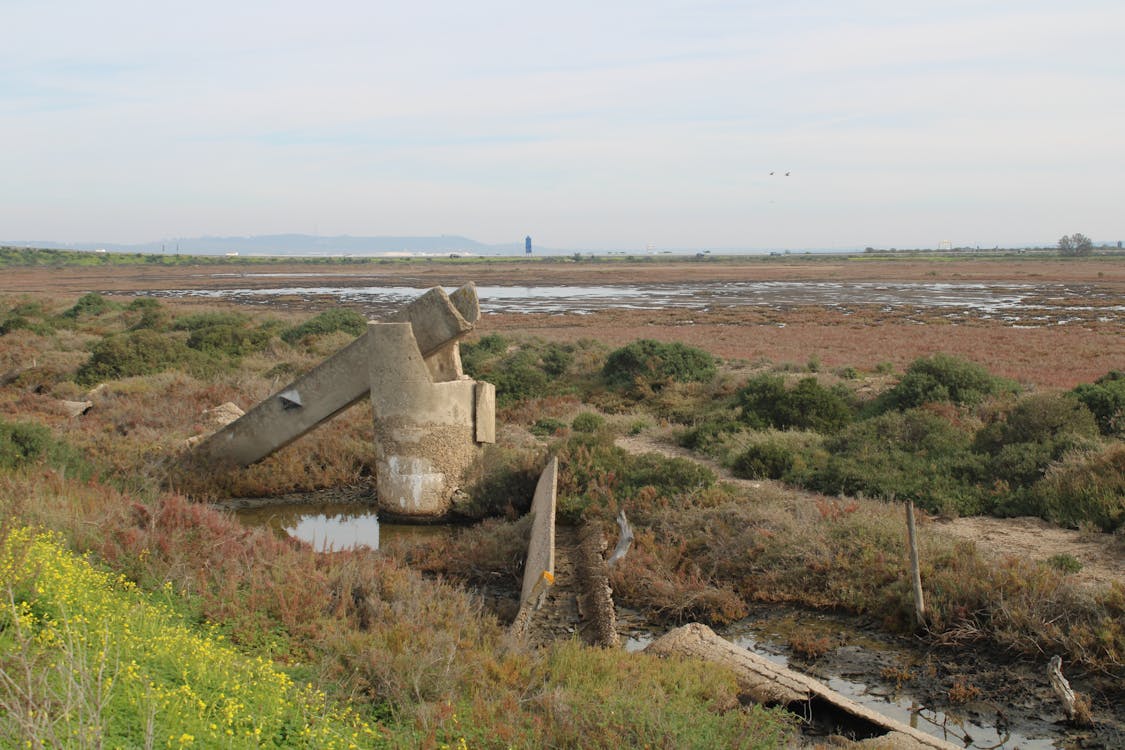 antigua canalización de agua - fotografía 6