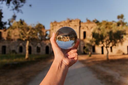 Kostenloses Stock Foto zu ball, festhalten, hand