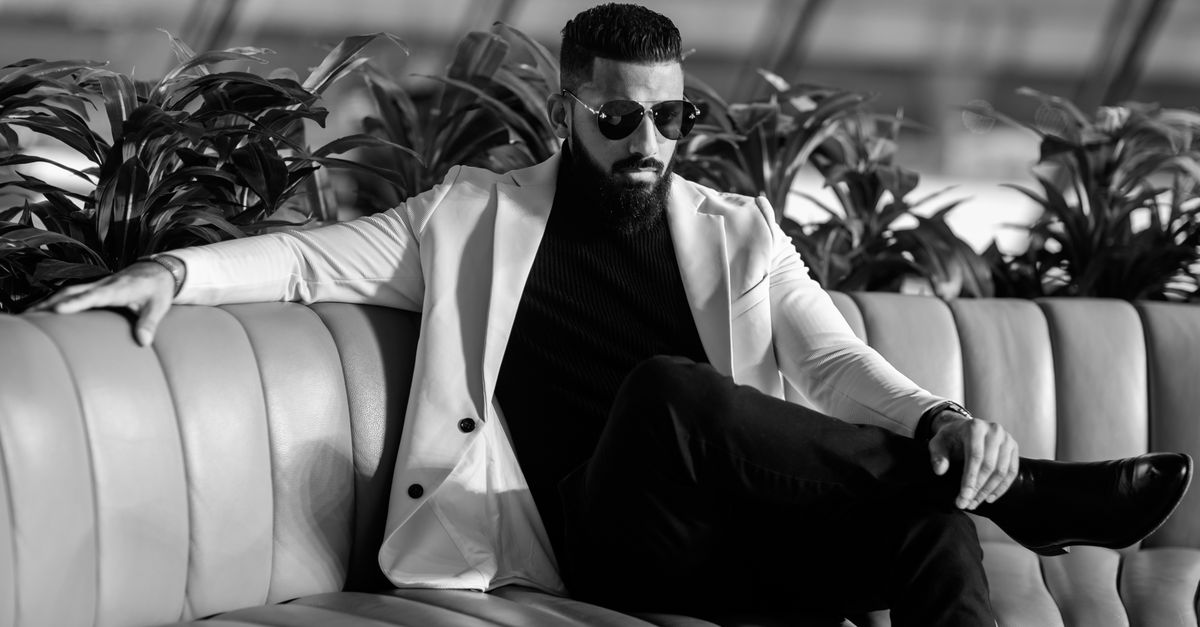 Col Tunisien : Guide Style et Tendances