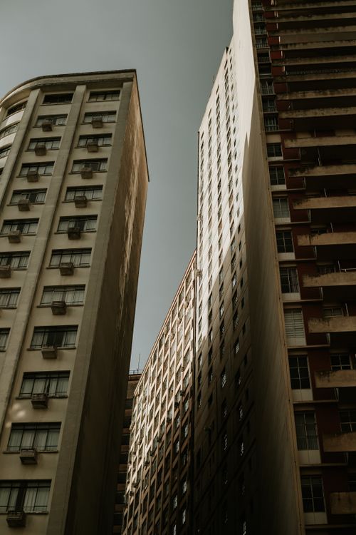 Free Vertical perspective of high-rise buildings in Curitiba, showcasing urban architecture. Stock Photo