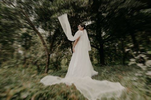 女人, 婚紗禮服, 婚纱摄影 的 免费素材图片