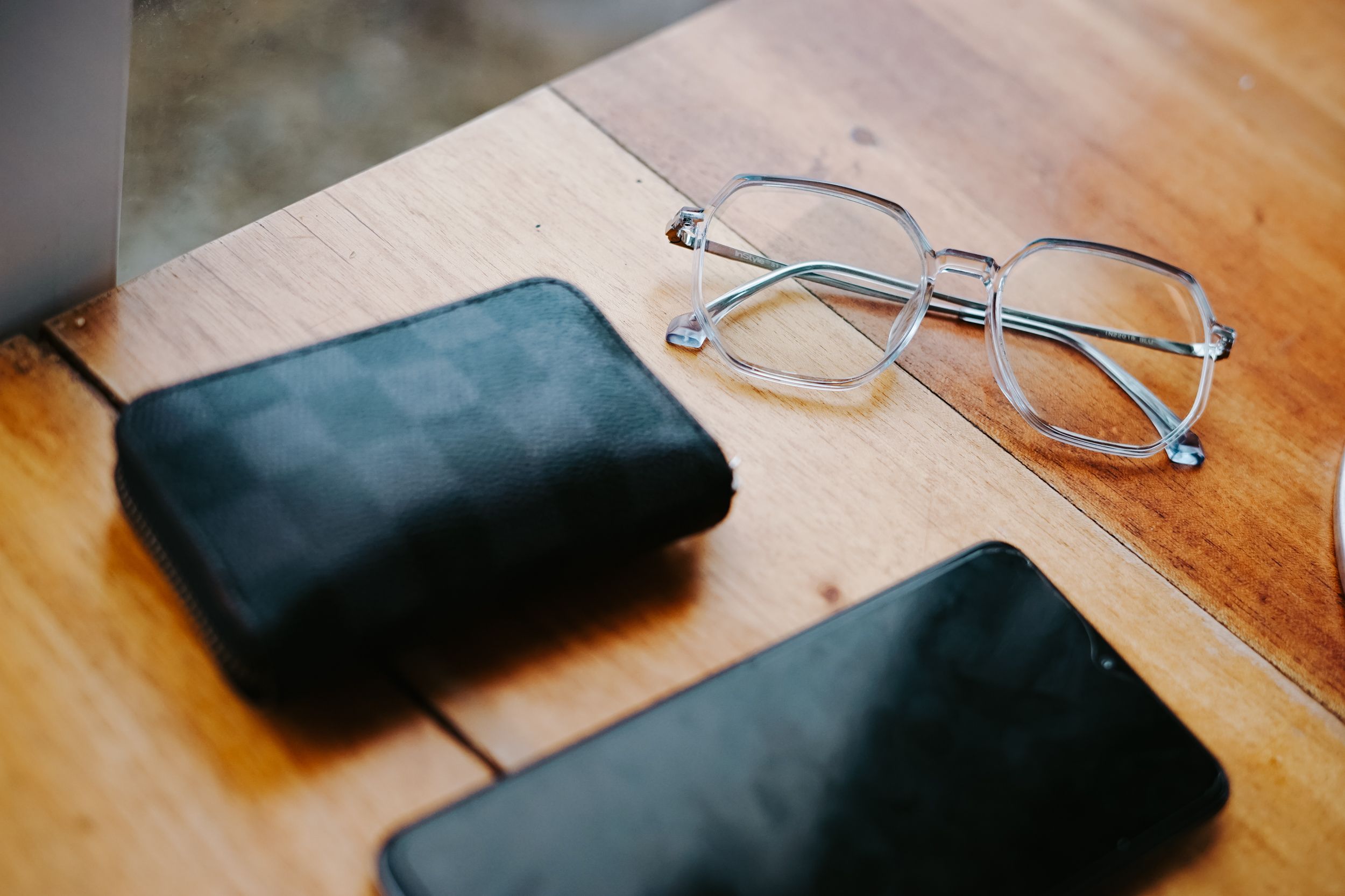 Saltmarsh Slim Wallet — Chrome Tanned Leather in Tan