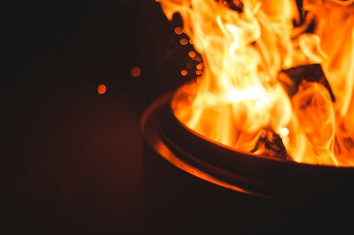 Безкоштовне стокове фото на тему «Вибірковий фокус, вогонь, горіння»