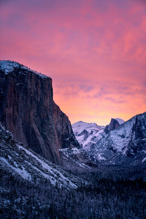 Yosemite national park sunset