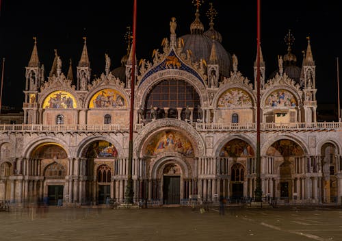 bazilika, geceleyin, İtalya içeren Ücretsiz stok fotoğraf